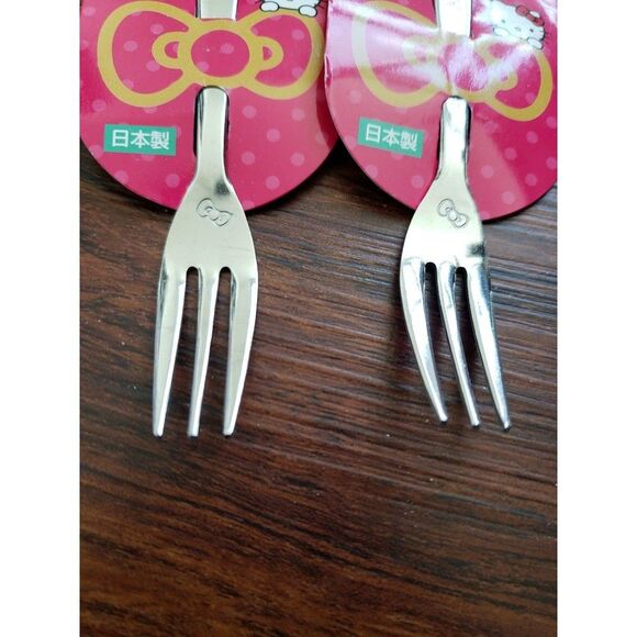 NWT Hello Kitty Chic Edgy Kawaii Cute Stainless Steel Dessert Fork Set 5in - Picture 2 of 3